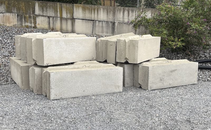 Quarry stone delivery